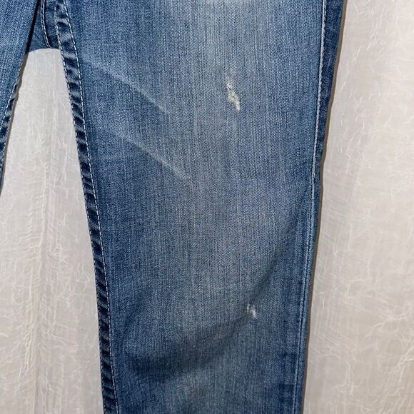 True Religion 28 Bootcut BFFM Highland Meadow Distressed Medium Wash Blue Jeans - Picture 5 of 16